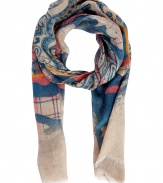 Perfect for dressing up warm weather separates, Etros linen scarf radiates the brands iconic aesthetic with a cool modern twist - Solid border, frayed edges - Pair with luxe cashmere tops and streamlined minimalist accessories