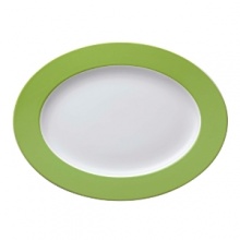 Sophisticated dinnerware with a rim of color to as vibrancy to the dinner table. Sophisticated dinnerware with a rim of color to as vibrancy to the dinner table.