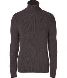 A chic take on the timeless-classic turtleneck, Belstaffs ribbed pullover is an ultra contemporary choice however you choose you wear it - Turtleneck, long sleeves, allover ribbing with contrast patterning - Modern slim fit - Team with sporty outerwear and rugged weather boots A chic take on the timeless-classic turtleneck, Belstaffs ribbed pullover is an ultra contemporary choice however you choose you wear it - Turtleneck, long sleeves, allover ribbing with contrast patterning - Modern slim fit - Team with sporty outerwear and rugged weather boots