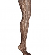 Decorated with allover crochet patterning, Fogals sheer stockings set an alluring foundation for polished looks - Sheer, comfortable stretch waistband, cotton gusset, invisible heel - Perfect for wearing with tailored separates or feminine dresses