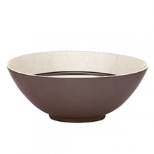It's a serving bowl, so of course the good stuff's inside. The same can be said for the bowl's design, for inside you'll find a crackled motif that goes a good ways down the bowl. It's a serving bowl, so of course the good stuff's inside. The same can be said for the bowl's design, for inside you'll find a crackled motif that goes a good ways down the bowl.