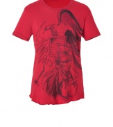 Luxuriously soft tee in fine red cotton - Designed by Parisian label Balmain with a cool graphic print - Features classic short sleeves, crew neck and a slightly asymmetrical hem - Works with all denim washes, chinos and shorts - Wear solo or under a blazer