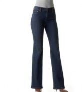 The Levi's petite jeans you know you'll look good in, complete with a slimming tummy panel.
