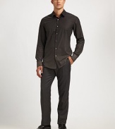 Rich and refined color and print pattern defines this stylish, slim-fitting silhouette.ButtonfrontCottonMachine washImported