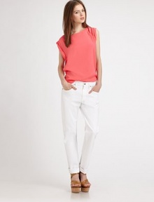 Crisp white denim styled with a tapered leg that's slouchy from waist to thigh.THE FITRelaxed fitRise, about 8Inseam, about 29THE DETAILSZip flyFive-pocket style98% cotton/2% elastaneMachine washMade in USA of Italian fabricModel shown is 5'9 (175cm) wearing US size 4. Crisp white denim styled with a tapered leg that's slouchy from waist to thigh.THE FITRelaxed fitRise, about 8Inseam, about 29THE DETAILSZip flyFive-pocket style98% cotton/2% elastaneMachine washMade in USA of Italian fabricModel shown is 5'9 (175cm) wearing US size 4.