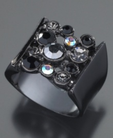 Modern style with a lovely finish. This GUESS ring features jet black crystal accents set in dark silvertone mixed metal. Size 8. Modern style with a lovely finish. This GUESS ring features jet black crystal accents set in dark silvertone mixed metal. Size 8.