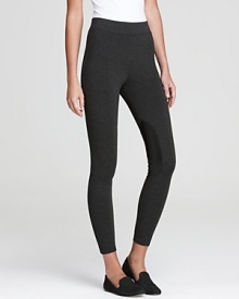 Aqua's ponte leggings form the perfect base to your fall looks. Faux leather patches ensure on-trend edge.