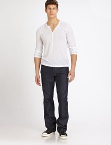 Personalize your raw denim, and give them a vintage look that once took years to create, with this revolutionary technology that molds to the body and reflects your lifestyle.Five-pocket styleInseam, about 3350% cotton/49% polyester/1% polyurethaneMachine washMade in USA Personalize your raw denim, and give them a vintage look that once took years to create, with this revolutionary technology that molds to the body and reflects your lifestyle.Five-pocket styleInseam, about 3350% cotton/49% polyester/1% polyurethaneMachine washMade in USA