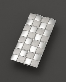 This classic sterling silver money clip from Dolan & Bullock features a subtle pattern. From the Sterling Silver Collection. This classic sterling silver money clip from Dolan & Bullock features a subtle pattern. From the Sterling Silver Collection.