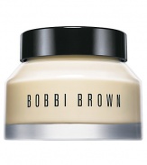 Bobbi recommends this moisturizer as the first step to prepare skin for the smoothest makeup application. Rich in feel, but never greasy, this advanced oil-free, face formula, with Shea Butter, instantly hydrates, softens, and cushions skin. Carrot Extract and Vitamin A Complex help minimize the look of fine lines and wrinkles. Vitamins C and E help protect against environmental damage.