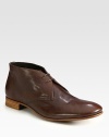 Refined classic made in smooth italian calfskin leather.Leather liningLeather soleMade in Italy