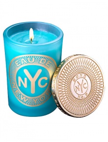 From a uniquely New York collection of scents, this unisex fragrance is energetic, bursting with citrus.  · Blend of citrus, gardenia, jasmine and basil  · Made of the finest wax and wicks  · In sturdy, tinted glass container  · Gilt metal cap keeps scent from fading 