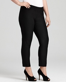 The smart ankle-length silhouette of these Eileen Fisher pants lends endless versatility to your new-season wardrobe. The smart ankle-length silhouette of these Eileen Fisher pants lends endless versatility to your new-season wardrobe.