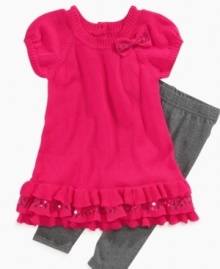 This very trendy sweater dress set by DKNY is sassy and sweet. She'll look adorable with the accompanying leggings. This very trendy sweater dress set by DKNY is sassy and sweet. She'll look adorable with the accompanying leggings.
