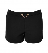 Show off your style and your assets in these chic evening shorts from Juicy Couture - Trouser cut, slim waistband with button and chain front detail, on-seam welt pockets, side stripe detail, back welt pockets - Wear with an oversized blouse, a blazer, and peep-toe heels