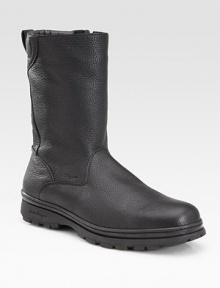 A motored-up look in fine deerskin leather with cozy shearling on the inside and stitched construction on the outside. A rubber sole lends easy-all-day comfort. Shearling lining Padded insole Rubber sole Made in Italy A motored-up look in fine deerskin leather with cozy shearling on the inside and stitched construction on the outside. A rubber sole lends easy-all-day comfort. Shearling lining Padded insole Rubber sole Made in Italy