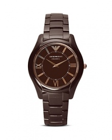 Attend to the daily details with Emporio Armani's bold bracelet watch. With a slim face and ceramic bracelet, this timely piece adds round-the-clock impact.
