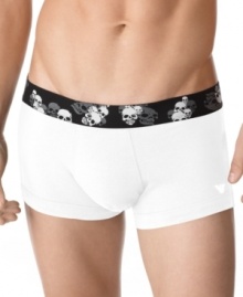 Take your style seriously from Top to bottom. These skull waistband trunks from Emporio Armani are for the fashion forward. Take your style seriously from Top to bottom. These skull waistband trunks from Emporio Armani are for the fashion forward.
