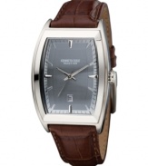 Dial style. This sleek grey dial features a stainless steel case, three-hand movement and date display. Finished with a handsome brown croc-embossed leather strap. Water resistant to 3 ATM. Limited-lifetime warranty.