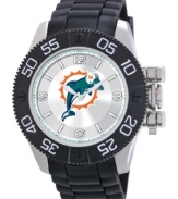 Root for your team 24/7 with this sporty watch from Game Time. Features a Miami Dolphins logo at the dial.