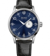 A soothing blue dial encapsulates casual style on this Hugo Boss timepiece.