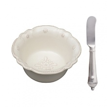 Lavish detailing and majestic shapes distinguish Juliska's Jardins du Monde collection. Paying homage to four of the worlds most beautiful gardens - Landriana in Italy, Villandry in France, Alcazar in Spain, and Heligan in England - this elegant stoneware evokes timeworn statues and pebble paths. Lavish detailing and majestic shapes distinguish Juliska's Jardins du Monde collection. Paying homage to four of the worlds most beautiful gardens - Landriana in Italy, Villandry in France, Alcazar in Spain, and Heligan in England - this elegant stoneware evokes timeworn statues and pebble paths.