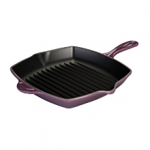Enjoy the look and flavor of the outdoor grill right on your stovetop. This heavyweight cast iron grill pan features high ridges that lift food above fat for healthier cooking and create classic grill marks to give meat and veggies that appetizing appearance. Two small pour spouts make it easy to siphon off liquids. Enjoy the look and flavor of the outdoor grill right on your stovetop. This heavyweight cast iron grill pan features high ridges that lift food above fat for healthier cooking and create classic grill marks to give meat and veggies that appetizing appearance. Two small pour spouts make it easy to siphon off liquids.
