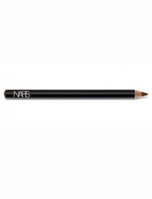 Sculpt and add definition to brows with an easy to apply eyebrow pencil. Sculpt and add definition to brows with an easy to apply eyebrow pencil.