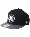 Keep your head up. Be proud of your cool, casual style in this Snap Back hat from DC Shoes.