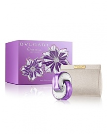 Omnia Améthyste, is the scent of iris and rose gardens caressed with the morning dew. Notes: Top: Green Sap, Pink grapefruit Heart: Iris Flower, Bulgarian Rosebuds Base: Solar Wood, Heliotrope This prestige set includes a 2.2 oz. EDT Spray and an elegant Bulgari clutch. Omnia Améthyste, is the scent of iris and rose gardens caressed with the morning dew. Notes: Top: Green Sap, Pink grapefruit Heart: Iris Flower, Bulgarian Rosebuds Base: Solar Wood, Heliotrope This prestige set includes a 2.2 oz. EDT Spray and an elegant Bulgari clutch.