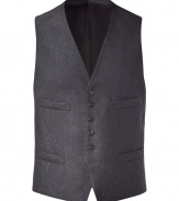 Stylish vest in dark gray heather wool stretch - Tremendously elegant vest, vests/gilets are in, in - V-neck, slim fit - Single-breasted with button placket - Four vest pockets, elegant silk lining plus silk back - Can be worn open or closed - Combine either with the matching suit or with a tee or shirt and jeans