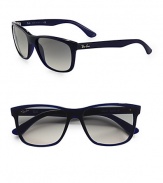 Square top frames with metal rivet accents and signature logo. Available in black with crystal green polar lens.Logo temples100% UV protectionMade in Italy 
