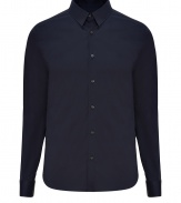 Timeless staples are a great way to ground your wardrobe, and Closeds slim cut navy button-down is a cool modern choice - Classic collar, long sleeves, buttoned cuffs, button-down front, shirttail hemline - Slim fit - Wear with jeans and a pullover, or a blazer and tailored trousers