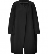 With its contemporary asymmetrical cut and cool oversized silhouette, Veronique Leroys black wool coat guarantees an edgy modern finish to your look - Collarless, long sleeves, partial front closures, voluminous, relaxed fit - Stunning over leather leggings and crisp white tops, or with opaque tights and edgy platform pumps