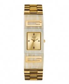 Embrace glamour with this chic watch featuring classic GUESS style. Embrace glamour with this chic watch featuring classic GUESS style.