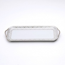 The dominant color of brilliant platinum has the ability to capture light in a room. When candlelight is used you will feel as though you are dining under the moon. The plates are adorned in two variations: plain and with arch pattern. The dominant color of brilliant platinum has the ability to capture light in a room. When candlelight is used you will feel as though you are dining under the moon. The plates are adorned in two variations: plain and with arch pattern.