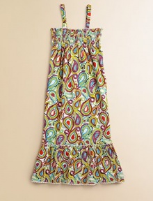 A bold paisley print adorns this sweet, warm-weather ready maxi with pretty smocked bodice and ruffled hem.SquareneckSleevelessPullover styleSmocked bodiceDrop-waist95% cotton/5% spandexMachine washImported A bold paisley print adorns this sweet, warm-weather ready maxi with pretty smocked bodice and ruffled hem.SquareneckSleevelessPullover styleSmocked bodiceDrop-waist95% cotton/5% spandexMachine washImported