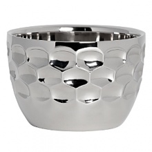 Atelier barware pieces feature an accentuated thumbprint design in a polished finish offering a sophisticated style. This modern textured collection is functional as well as stylish. Perfect for gifts and everyday use. Atelier barware pieces feature an accentuated thumbprint design in a polished finish offering a sophisticated style. This modern textured collection is functional as well as stylish. Perfect for gifts and everyday use.