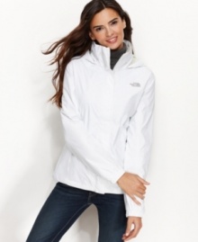 The North Face's Resolve jacket provides all-weather comfort for all of your outdoor activities. Perfect for exploring and hiking -- but stylish enough for everyday wear! The North Face's Resolve jacket provides all-weather comfort for all of your outdoor activities. Perfect for exploring and hiking -- but stylish enough for everyday wear!
