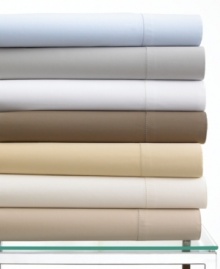 Ready for real luxury? Woven from pure Egyptian cotton, this indulgently soft, 600-thread count fitted sheet is exquisitely designed and expertly tailored. Featuring generous, extra-deep 23 pockets fit luxury mattresses up to 25 thick. Woven with lustrous 2-ply yarn to achieve total thread count.