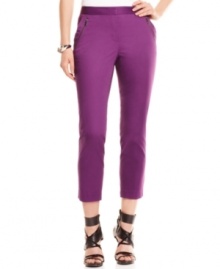 A fresh take on a neutral basic, this sleek stretch cotton capri pant from DKNYC makes a bold statement in a rich, colorful shade. Pair it with prints and your favorite sandals for effortlessly chic appeal.