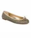 Get back to your roots. Woven raffia lends an earthy vibe to the cute and comfy Erwyn2 flats by GUESS.