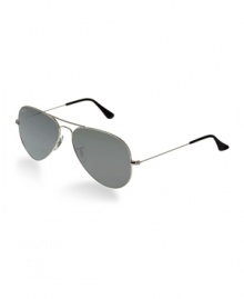 his is the style that started it all. The original Ray-Ban Aviator. From L.A. to St. Tropez and Soho to Tokyo, Ray-Ban is the brand of sunglasses preferred by true individuals worldwide. Setting the standard for excellence, Ray-Ban consistently combines great styling with exceptional quality, performance, and comfort. his is the style that started it all. The original Ray-Ban Aviator. From L.A. to St. Tropez and Soho to Tokyo, Ray-Ban is the brand of sunglasses preferred by true individuals worldwide. Setting the standard for excellence, Ray-Ban consistently combines great styling with exceptional quality, performance, and comfort.