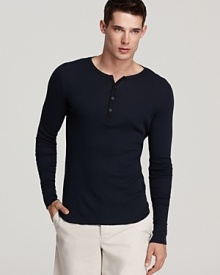 Soft ribbed cotton separates this solid henley from the pack, perfect for lounging with friends or as a layering piece on day trips. Soft ribbed cotton separates this solid henley from the pack, perfect for lounging with friends or as a layering piece on day trips.