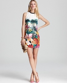 Take off to the tropics with this Juicy Couture sundress that boasts a kaleidoscope of fresh florals. Take off to the tropics with this Juicy Couture sundress that boasts a kaleidoscope of fresh florals.
