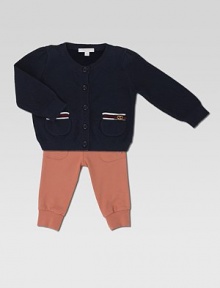 A nod to classic style, this lightweight button-down with front pockets and signature detailing is the perfect essential piece.CrewneckLong sleevesFront buttonsFront pockets with signature web trim and GG heart detailCottonDry cleanMade in Italy Please note: Number of buttons may vary depending on size ordered. A nod to classic style, this lightweight button-down with front pockets and signature detailing is the perfect essential piece.CrewneckLong sleevesFront buttonsFront pockets with signature web trim and GG heart detailCottonDry cleanMade in Italy Please note: Number of buttons may vary depending on size ordered.