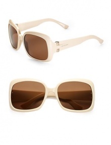THE LOOKRounded square silhouette Plastic frameLogo and metal accented arms UV protectedTHE COLORBeige with dark brown lensesORIGINMade in Italy THE LOOKRounded square silhouette Plastic frameLogo and metal accented arms UV protectedTHE COLORBeige with dark brown lensesORIGINMade in Italy