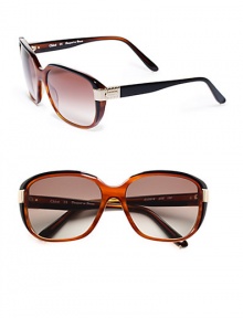 THE LOOKOversized rectangular silhouetteAcetate framesMetal logo plate at templesUV protectionSignature case includedTHE COLORTortoise brown and black frames with brown gradient lensesORIGINMade in France THE LOOKOversized rectangular silhouetteAcetate framesMetal logo plate at templesUV protectionSignature case includedTHE COLORTortoise brown and black frames with brown gradient lensesORIGINMade in France