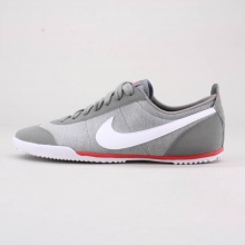 The Nike Fivekay Women's Shoe is an iconic design and an all-time athletic favorite. Taken from the tennis courts for its impressive versatility, the Nike Fivekay features flavor and a fit for dependable comfort. The Nike Fivekay Women's Shoe is an iconic design and an all-time athletic favorite. Taken from the tennis courts for its impressive versatility, the Nike Fivekay features flavor and a fit for dependable comfort.