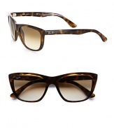 A fresh approach to a classic cat-eye frame crafted lightweight plastic. Available in tortoise frames with crystal brown lenses.Plastic100% UV ProtectionMade in Italy